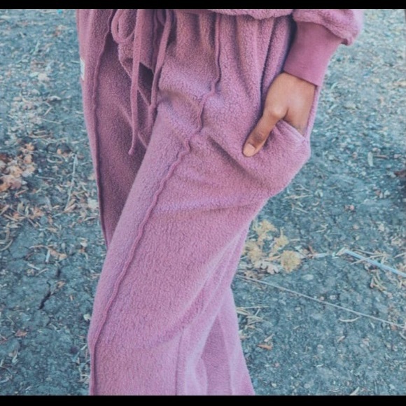 People of Leisure Sweat Pants - Picture 2 of 4